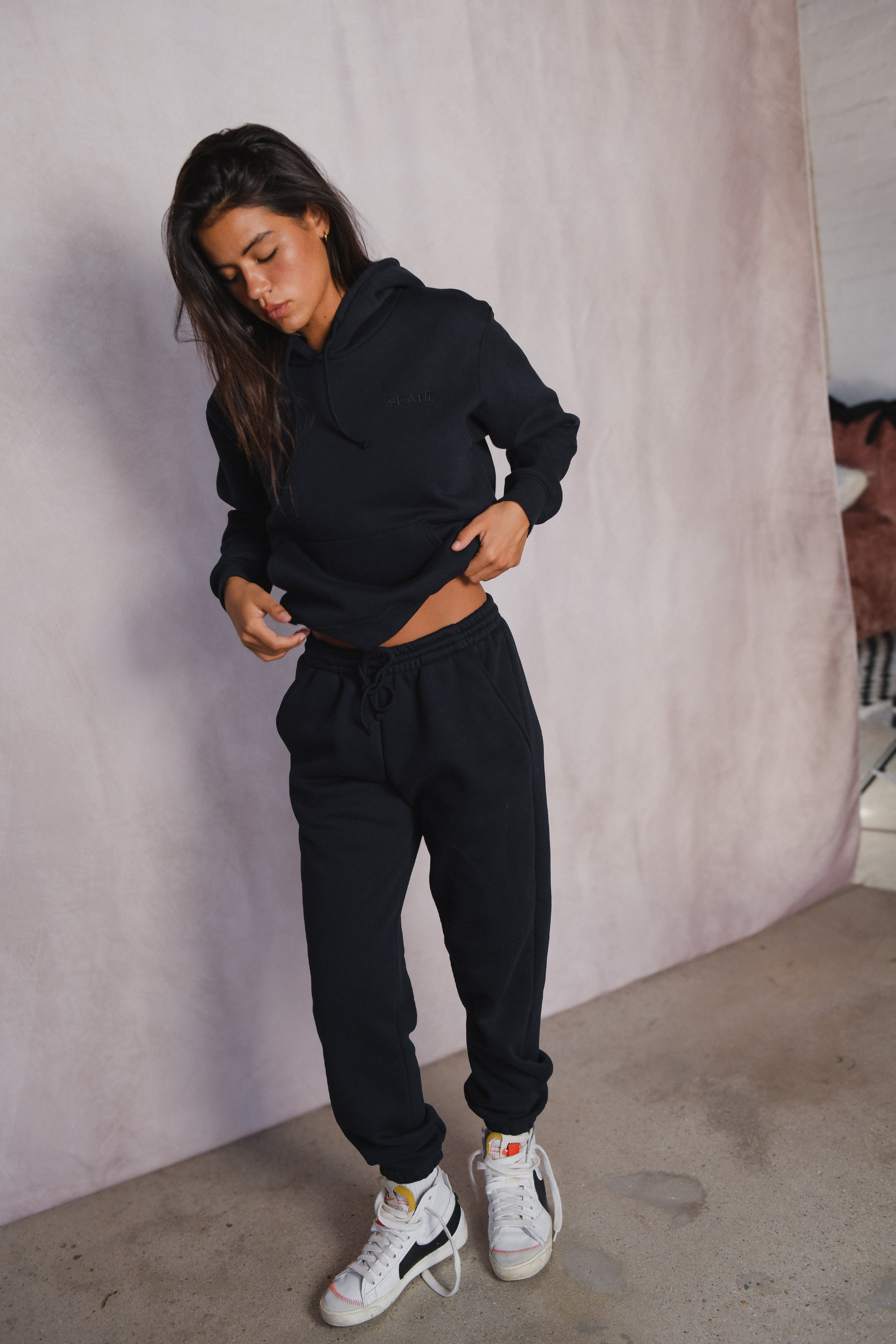 ULTRALUX Rocky Sweatpants - Black
