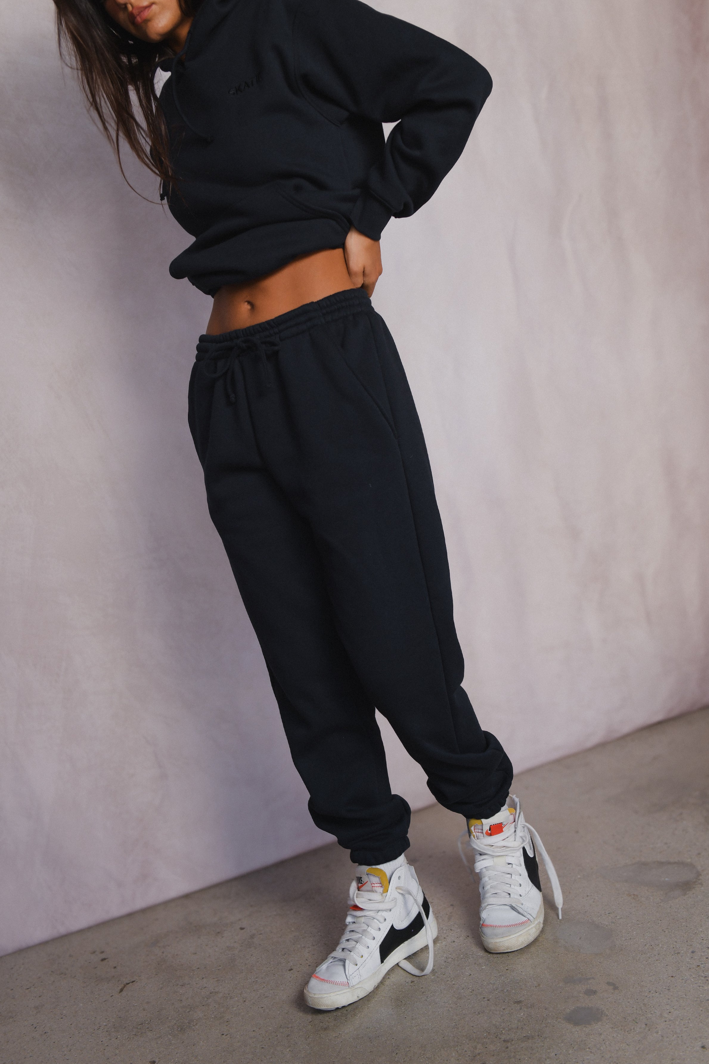 ULTRALUX Rocky Sweatpants - Black