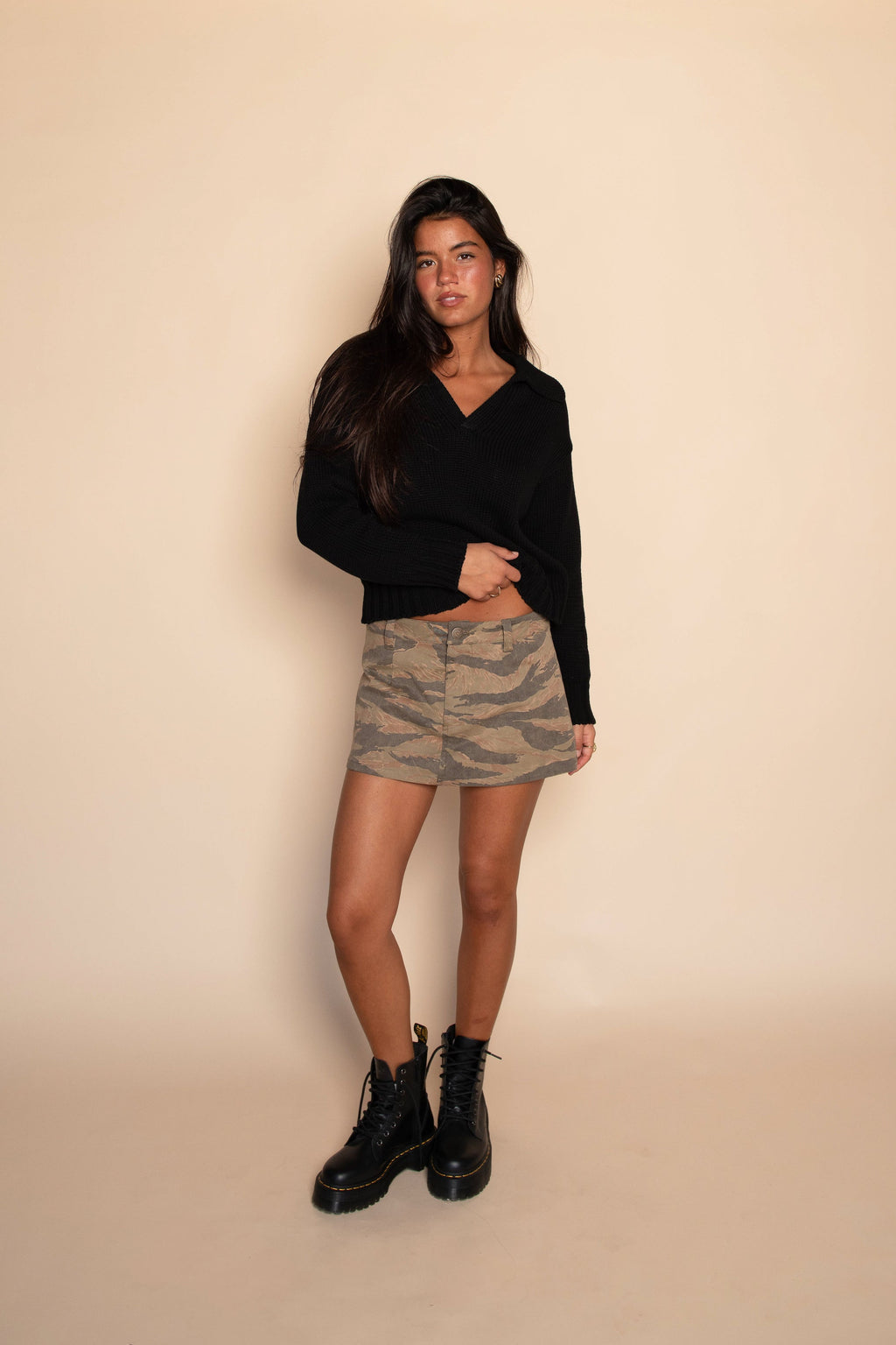 Preppy Sweater - Black